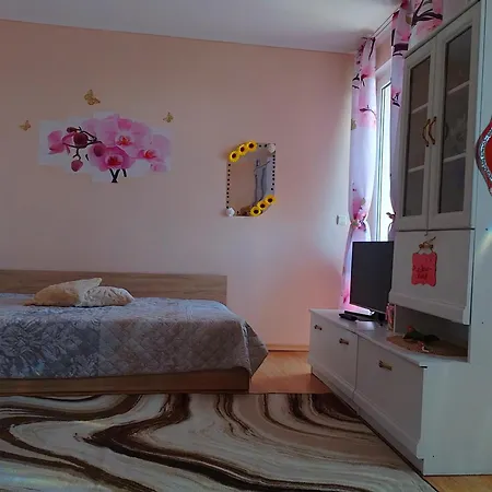 студио свежест דירה